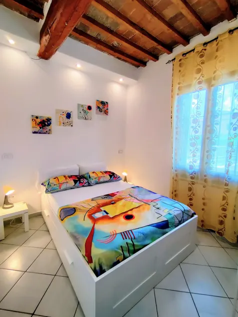 The gem of Pisa house with garden free parking - Image 1