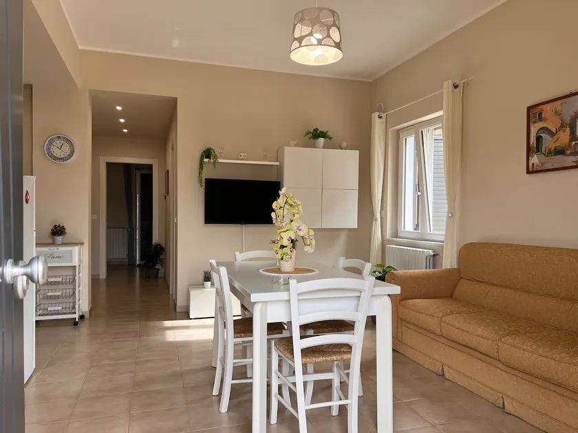 ”Glicine” Zambrone Vacation Home - Image 1