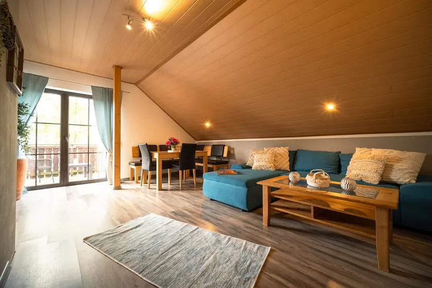Balcony room at the edge of the forest - Image 1