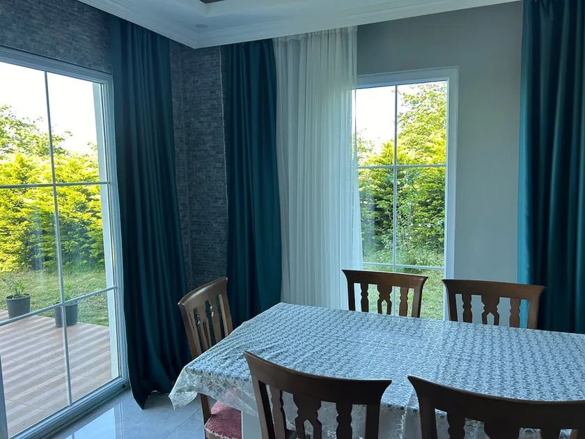 Villa 8 km from the city center - Image 1