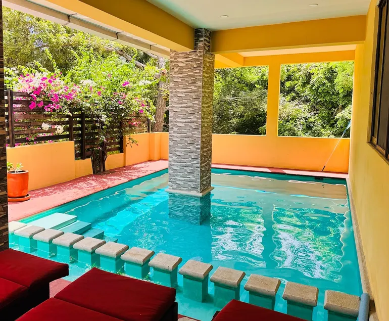 Casa Valovi - Heated Saltwater Pool-3Min to Beach - Image 1