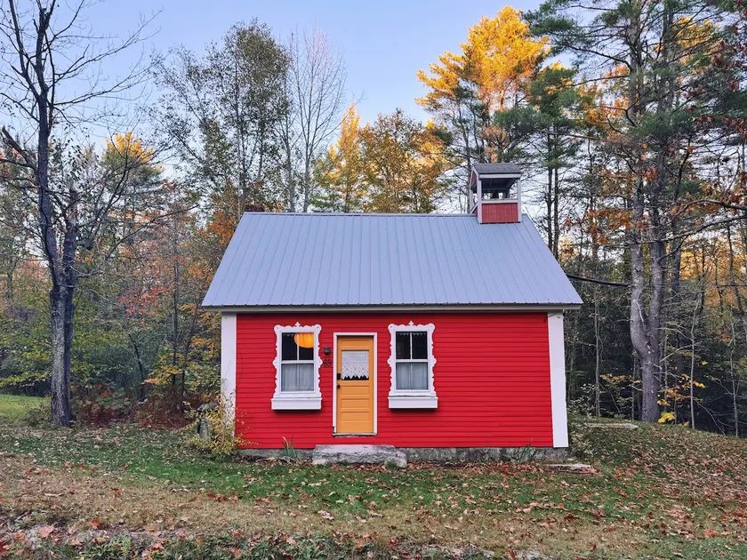 Frost Hill Schoolhouse - Image 1