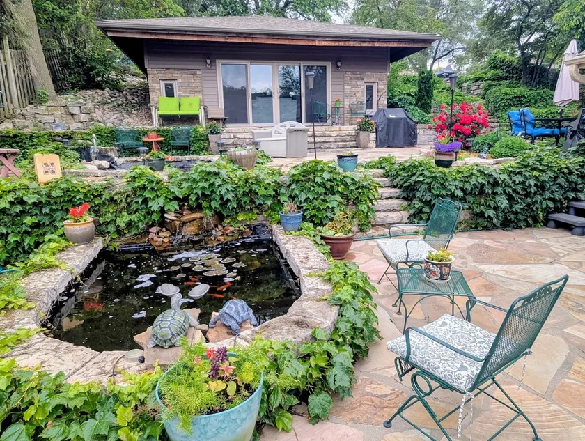 Urban Oasis Studio - Image 1