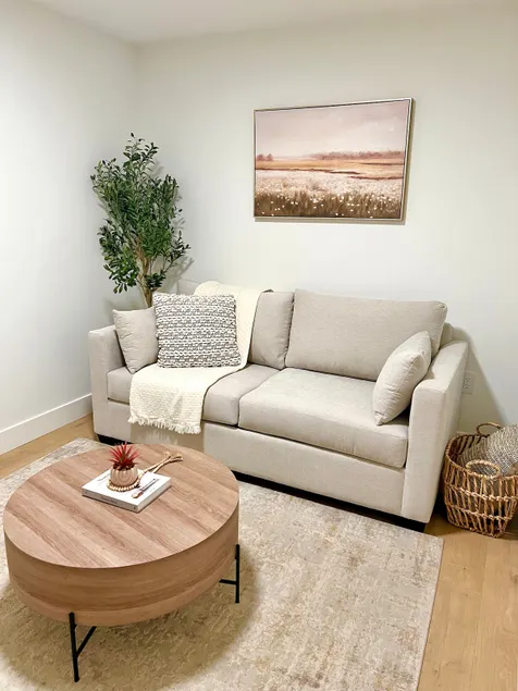 Modern Cozy Home - Image 1