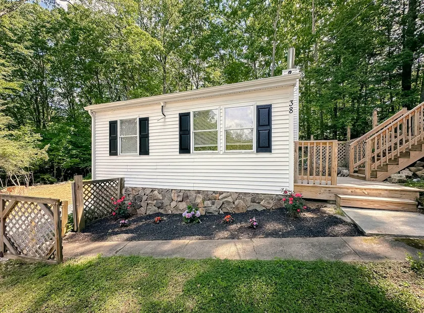 Cozy Cottage - Image 1