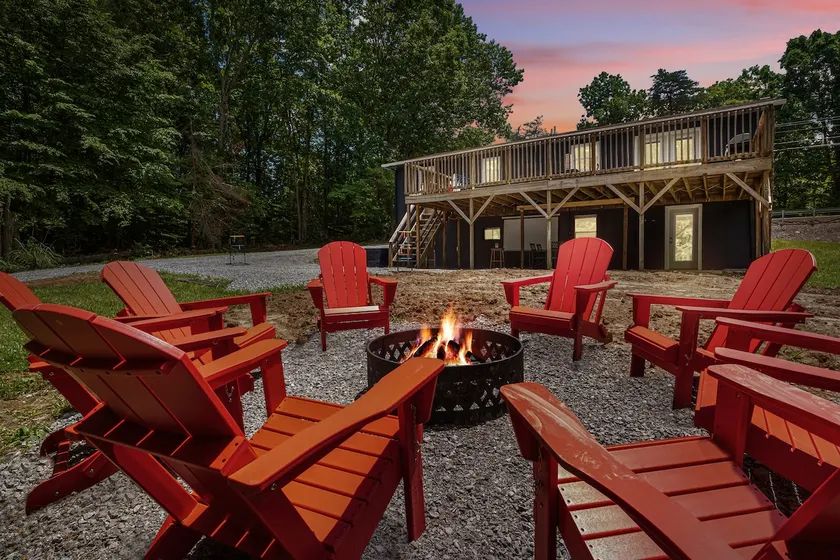 Secluded Nolin Lake/Mammoth Cave Retreat + Firepit - Image 1