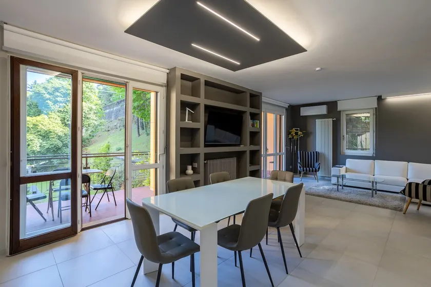 Elegant & Comfortable Modern Home with swimming pool - Image 1