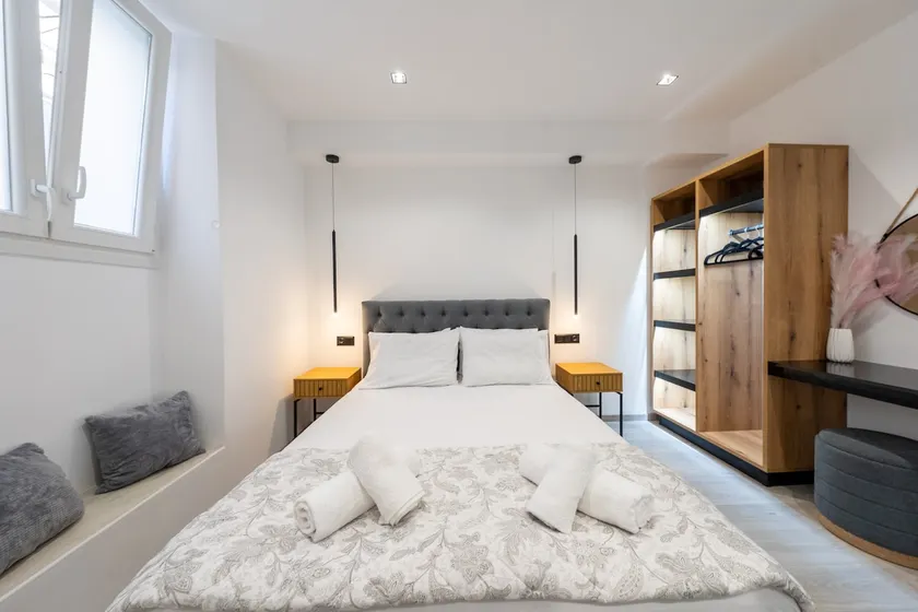 DonnaTina Apartment - Image 1