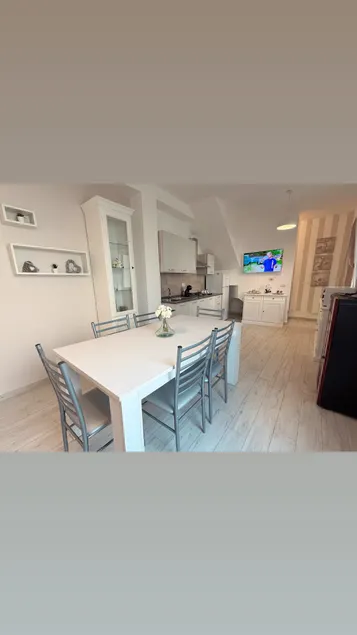 Virgilio's House - Image 1