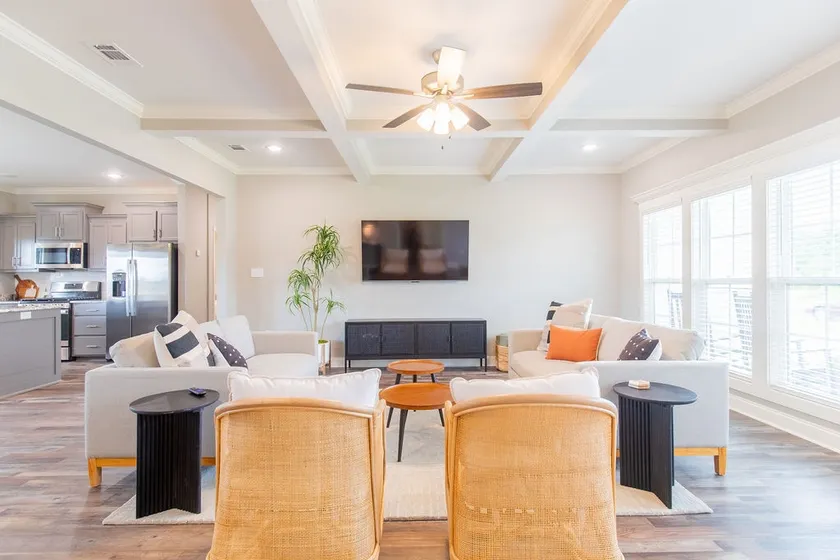 Cozy Modern Stay to Relax and Unwind - Image 1