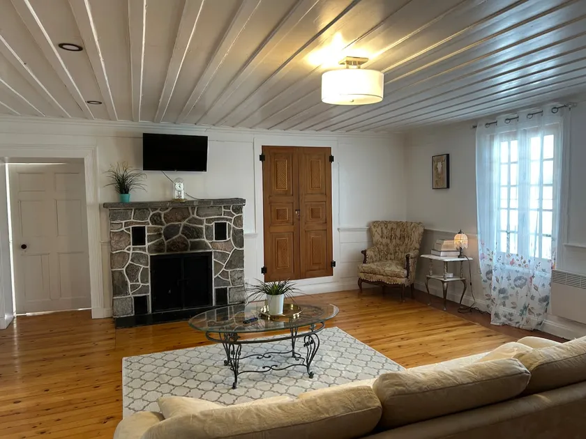 Air conditioning - Image 1