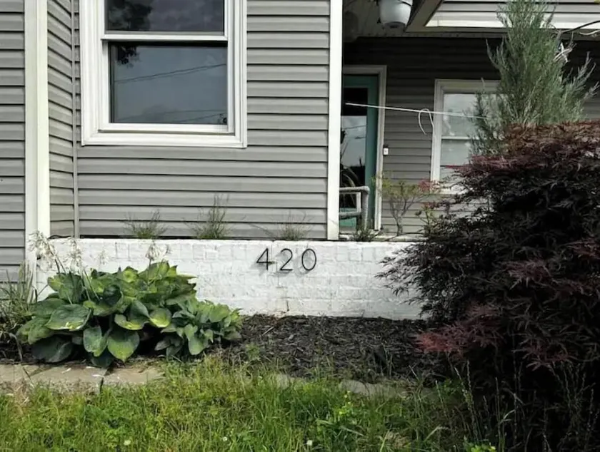 The 420 House - Image 1