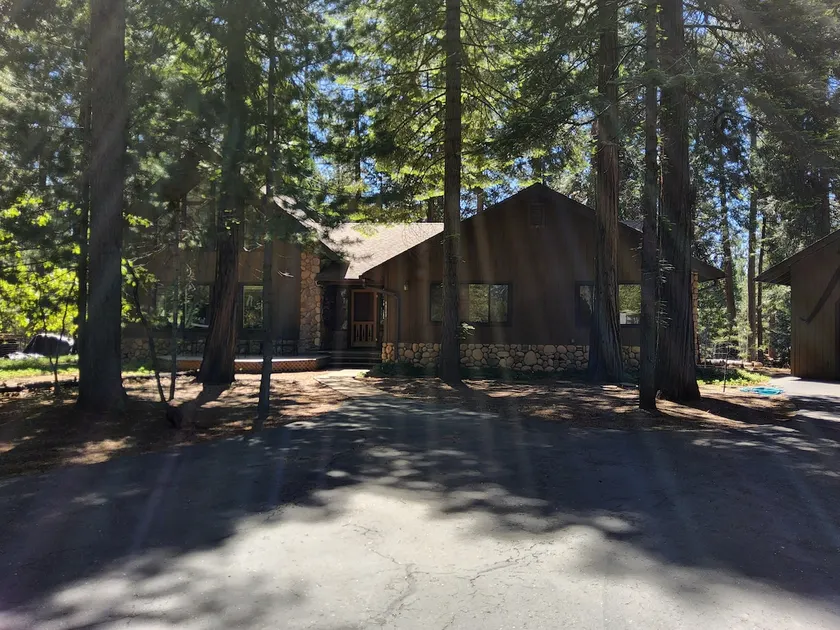Jacob's Retreat - Image 1