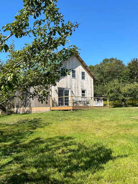 Secluded Orchard Cabin - Image 1