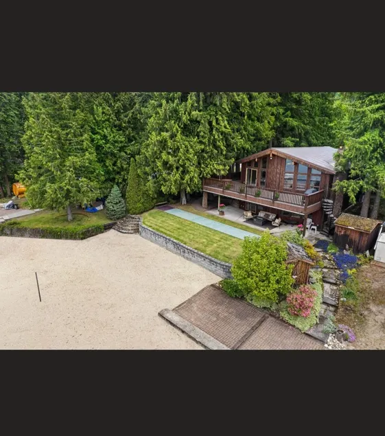 Mara Lakeside Cabin - Image 1