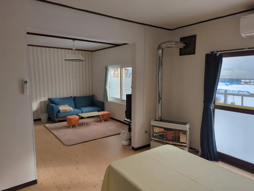 Nishiki A, a beachfront accommodation 2DK Free parking included - Image 1