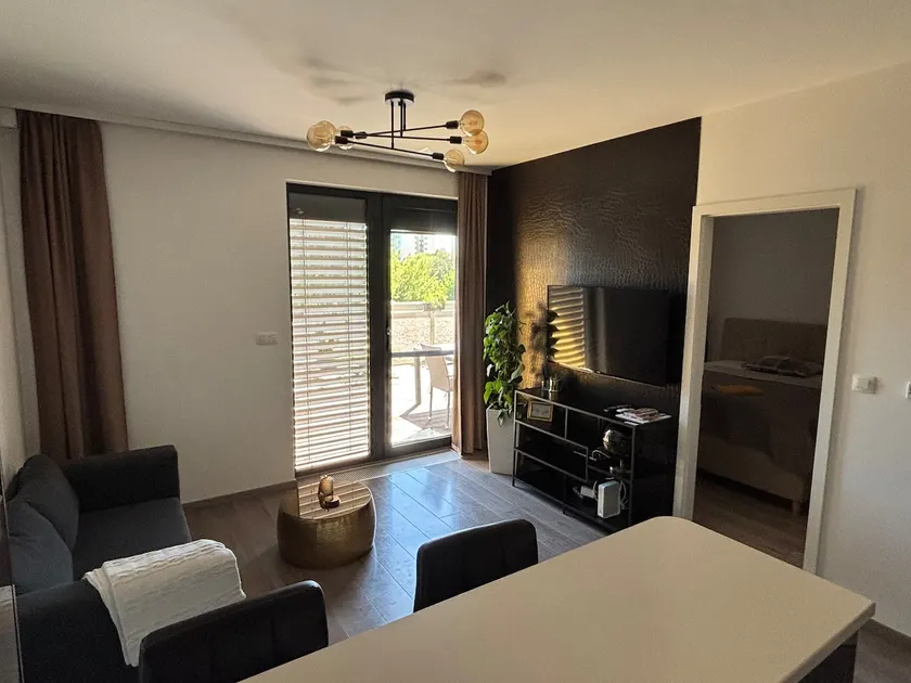 Modern & Comfy studio with Easy Access to Center - Image 1