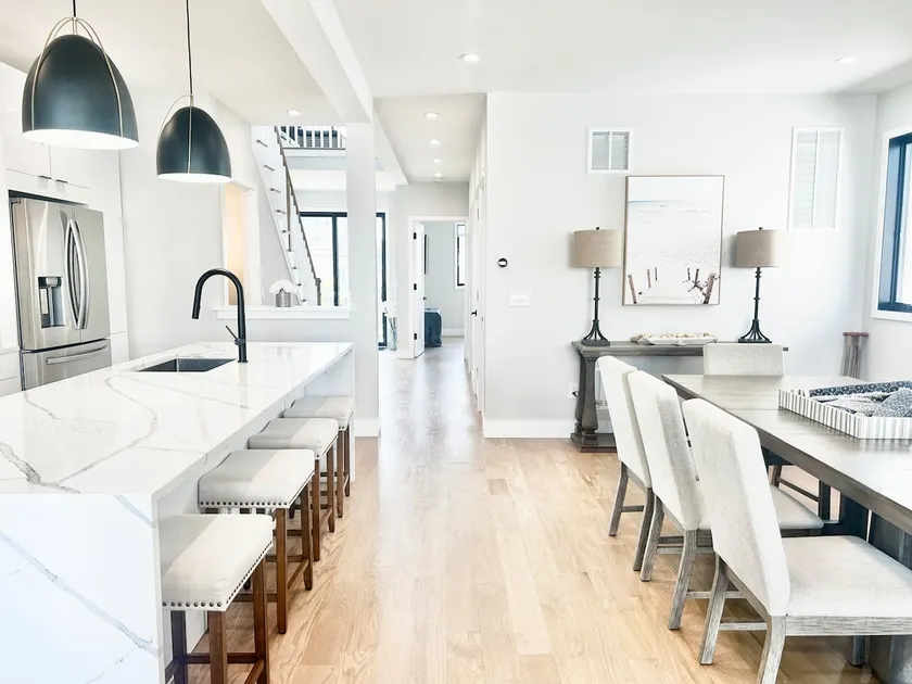 1 Block To The Beach -NEW House - Image 1