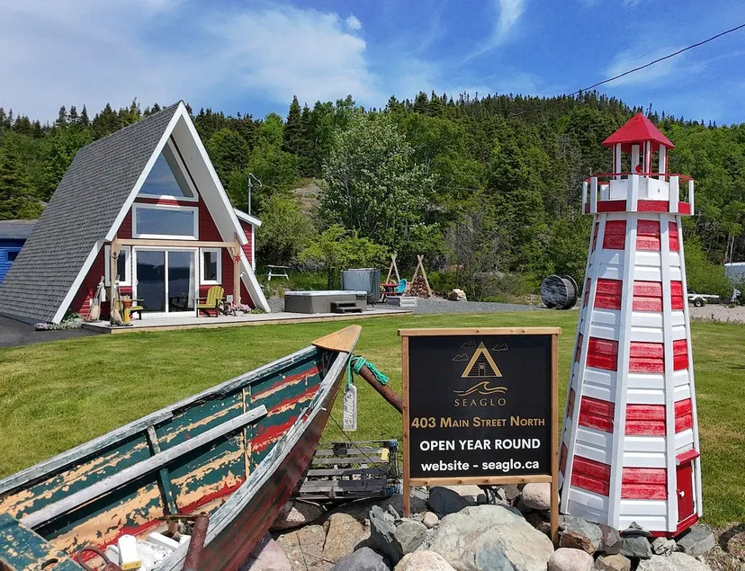 Skipper's Lighthouse - Hottub with Oceanview - Image 1