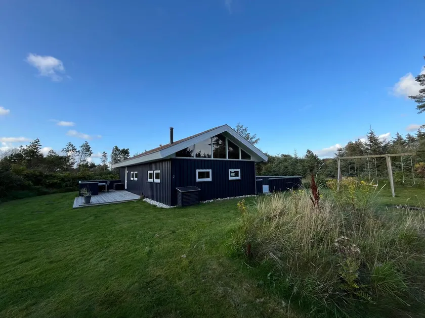 Dejligt sommerhus tæt på stranden - Image 1