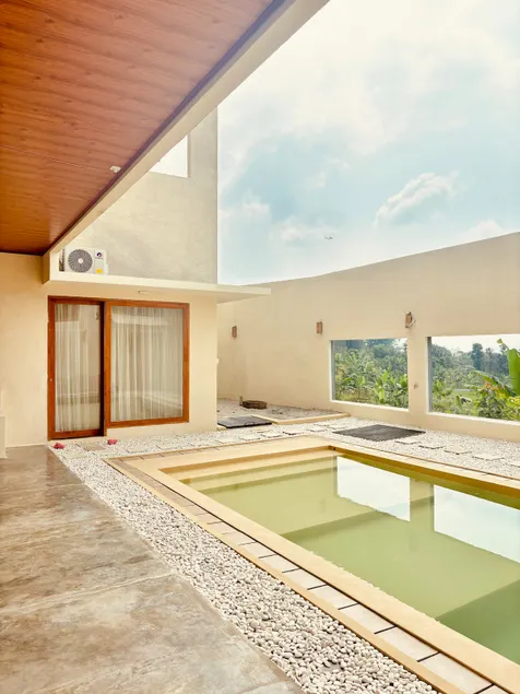 A villa that will make you happy - Image 1