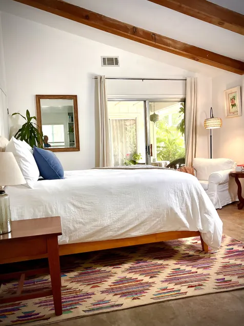 Private Malibu Guest Suite - Image 1