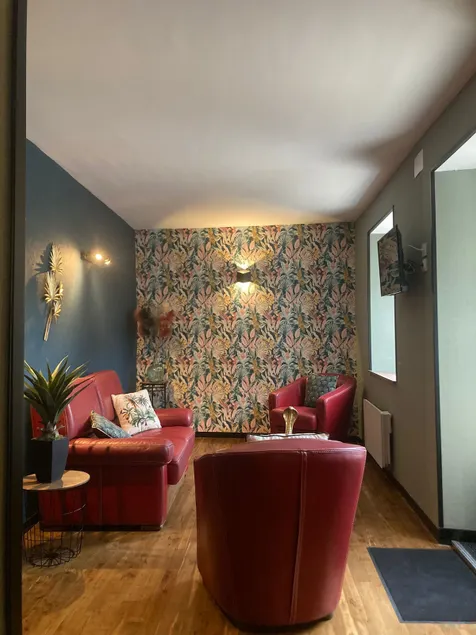 Garden Duplex Apartment Downtown Guingamp - Image 1
