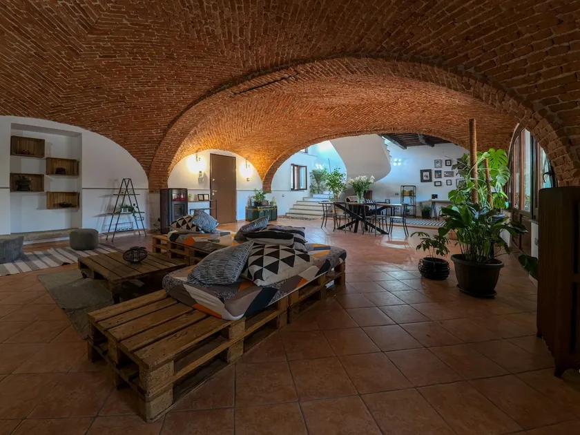 Villa con terrazzo e cortile privato 200m2 pet friendly - Image 1