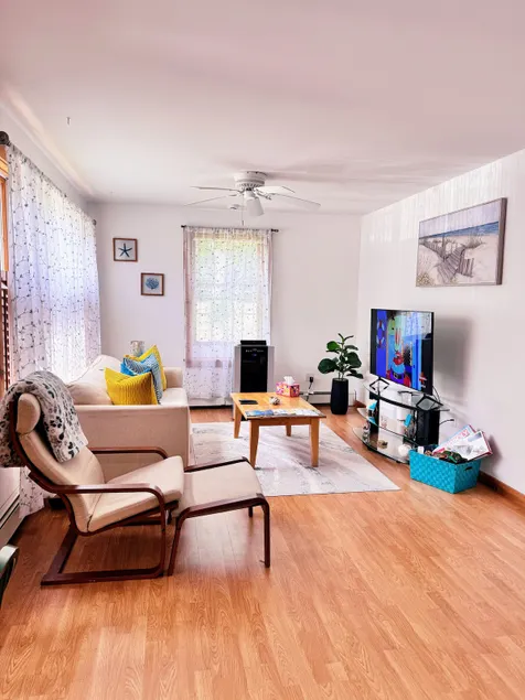 Guest House In Edgartown - Image 1