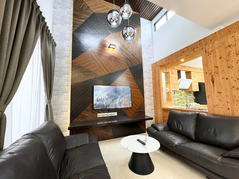 【Landed】 Kloe Stay 7 【NearJonkerStreet】6pax - Image 1