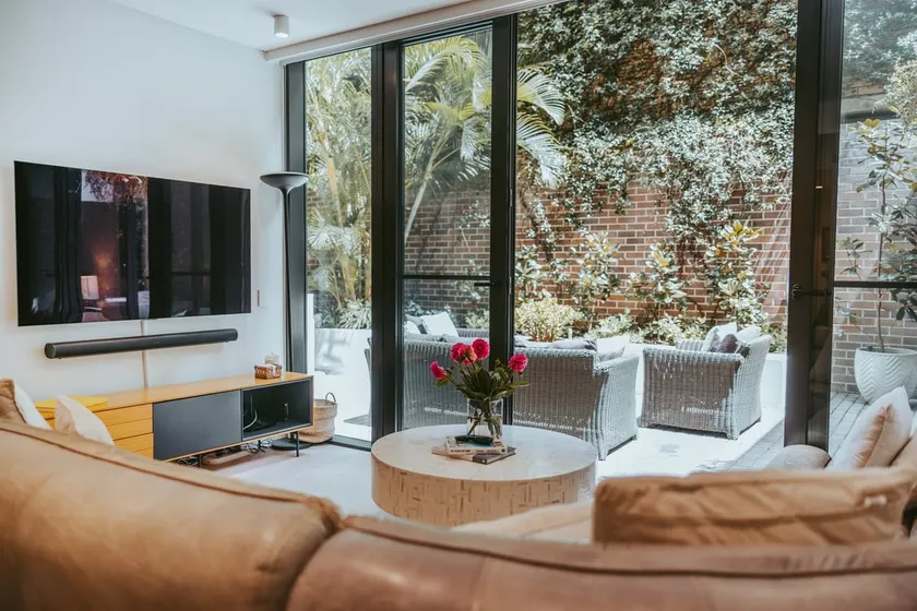 'The Courtyard Retreat' Designer Abode, Mosman - Image 1