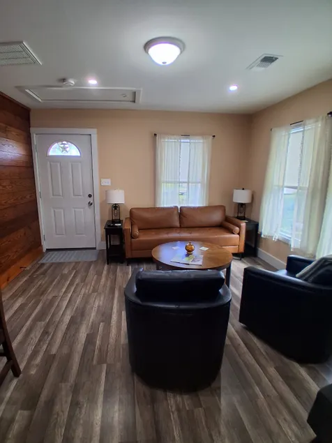 Private 1BR Oasis | Near I-10 | Great for Workers - Image 1