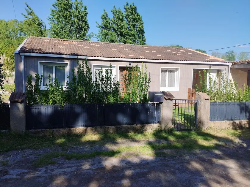 Sansais Accommodation - Image 1