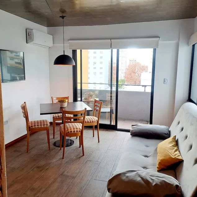 Semi-floor, charm and quality. Plaza Moreno area - Image 1
