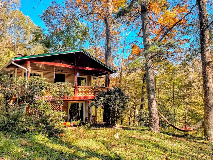 Secluded Mountain Cabin | Hot Tub, Game Room, Pets - Image 1