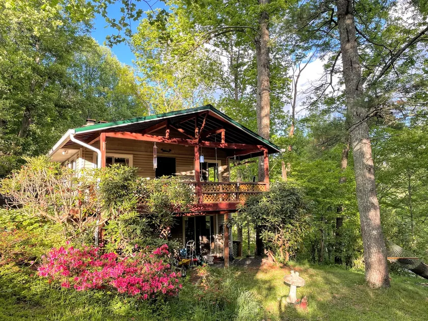 Secluded Mountain Cabin | Hot Tub, Game Room, Pets - Image 1