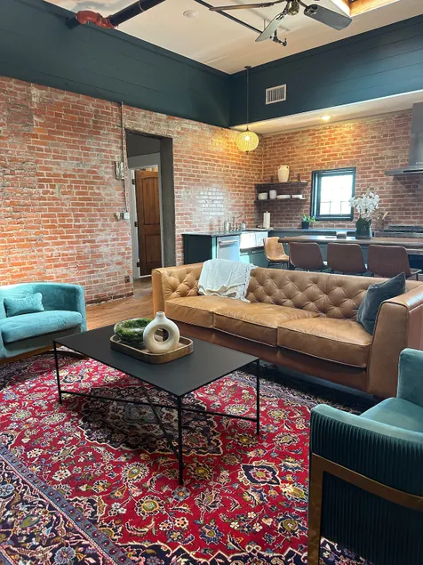 The Loft @ The Laundry- in the heart of downtown - Image 1