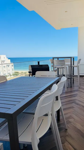 Costa House – Seaside Relaxation with Pool - Image 1