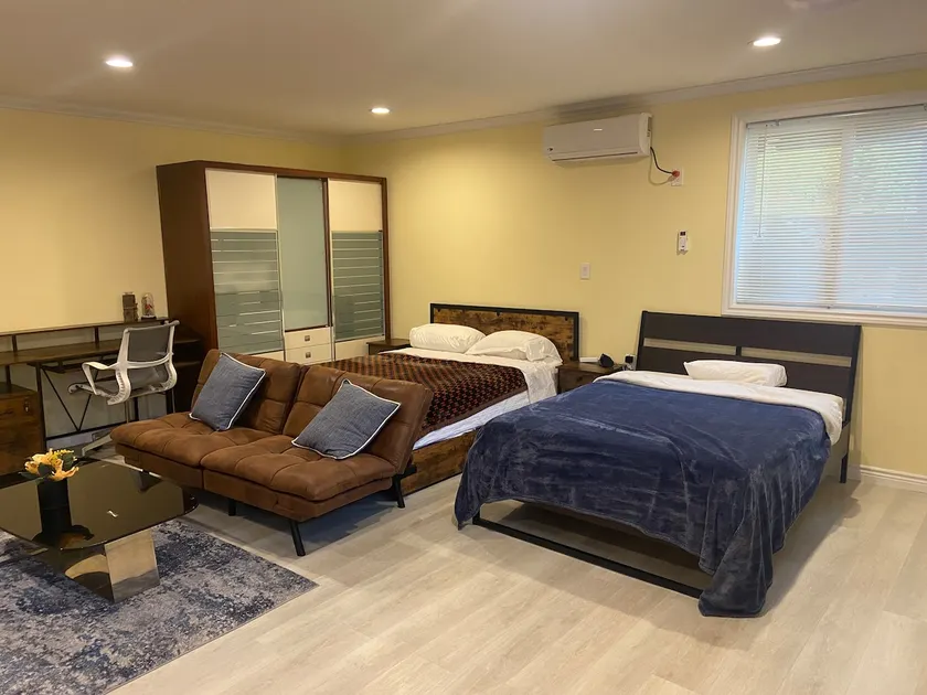 Luxurious studio room1 - Image 1
