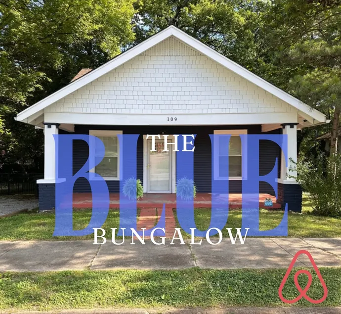 The Blue Bungalow | Pet Friendly | UNA | Sleeps 8 - Image 1