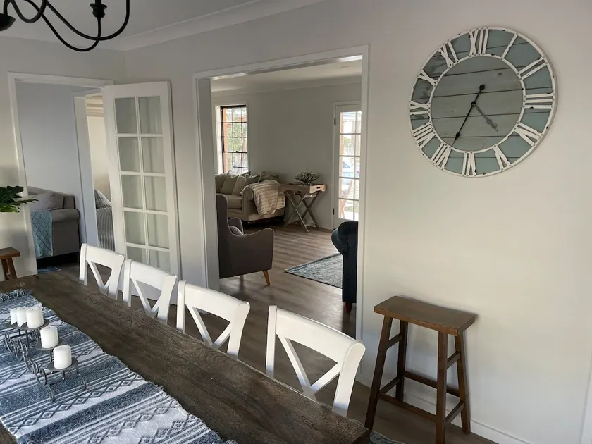 Brook St Retreat - Image 1