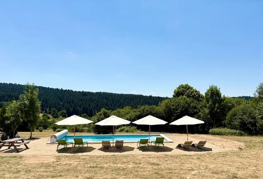 House for 18 people, 6 bedrooms, 7 bathrooms, pool, view - Image 1