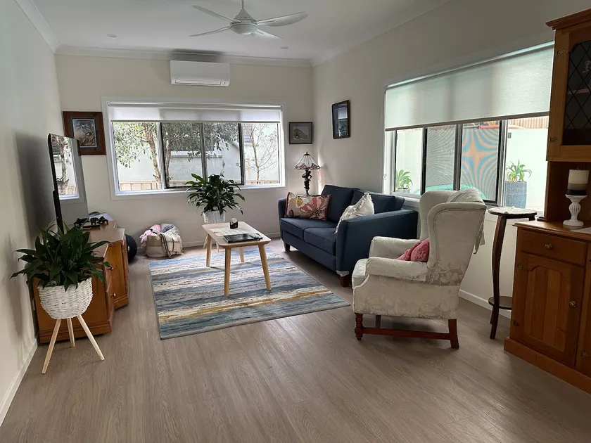 Daphne's Cottage - Image 1