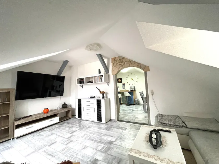Large modern apartment in the center/ 45 sqm /At the train station - Image 1