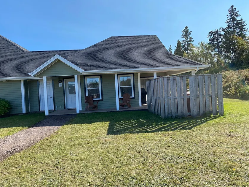 Villa in Stanley Bridge - Image 1