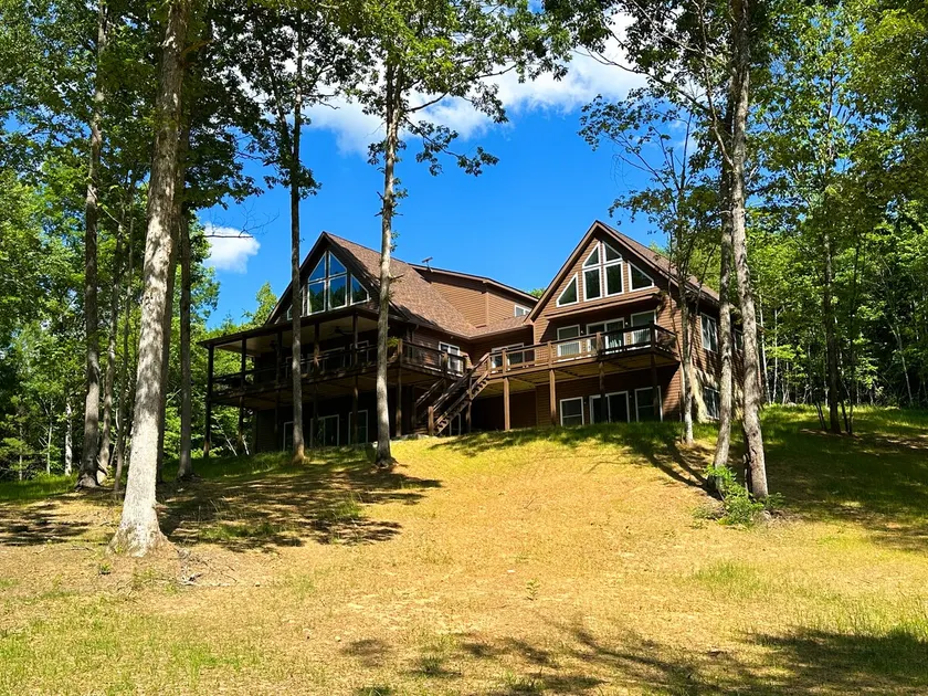 ”Laurel Mountain Getaway”- Crooked Creek & Hot Tub - Image 1