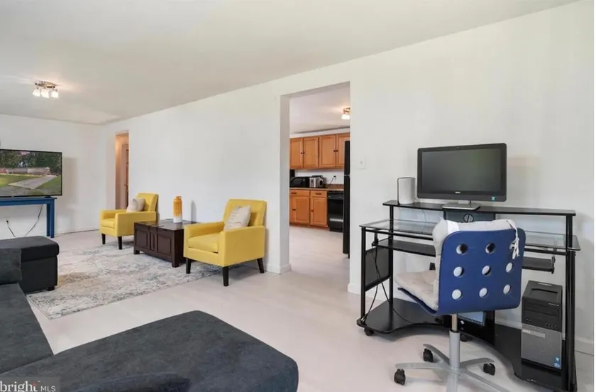 Family Friendly Cozy 3 Bedroom Duplex - Image 1