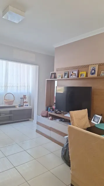 Comfortable apartment, building does not have an elevator. - Image 1