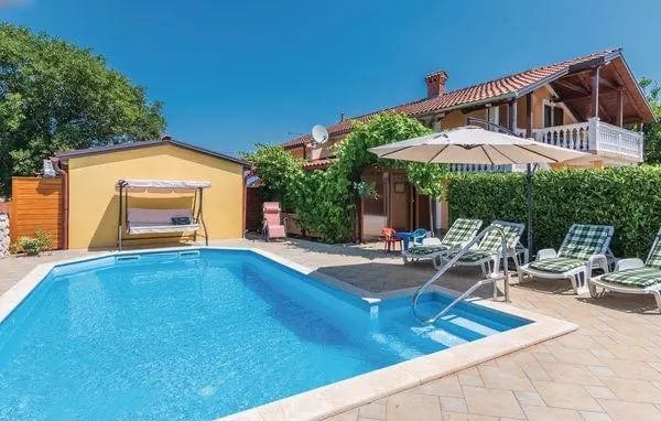 Vila San Sebastian - Image 1