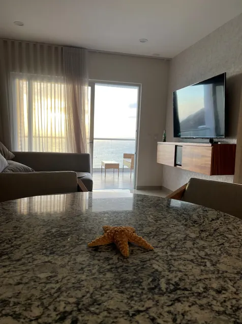 Exclusive oceanfront - Image 1